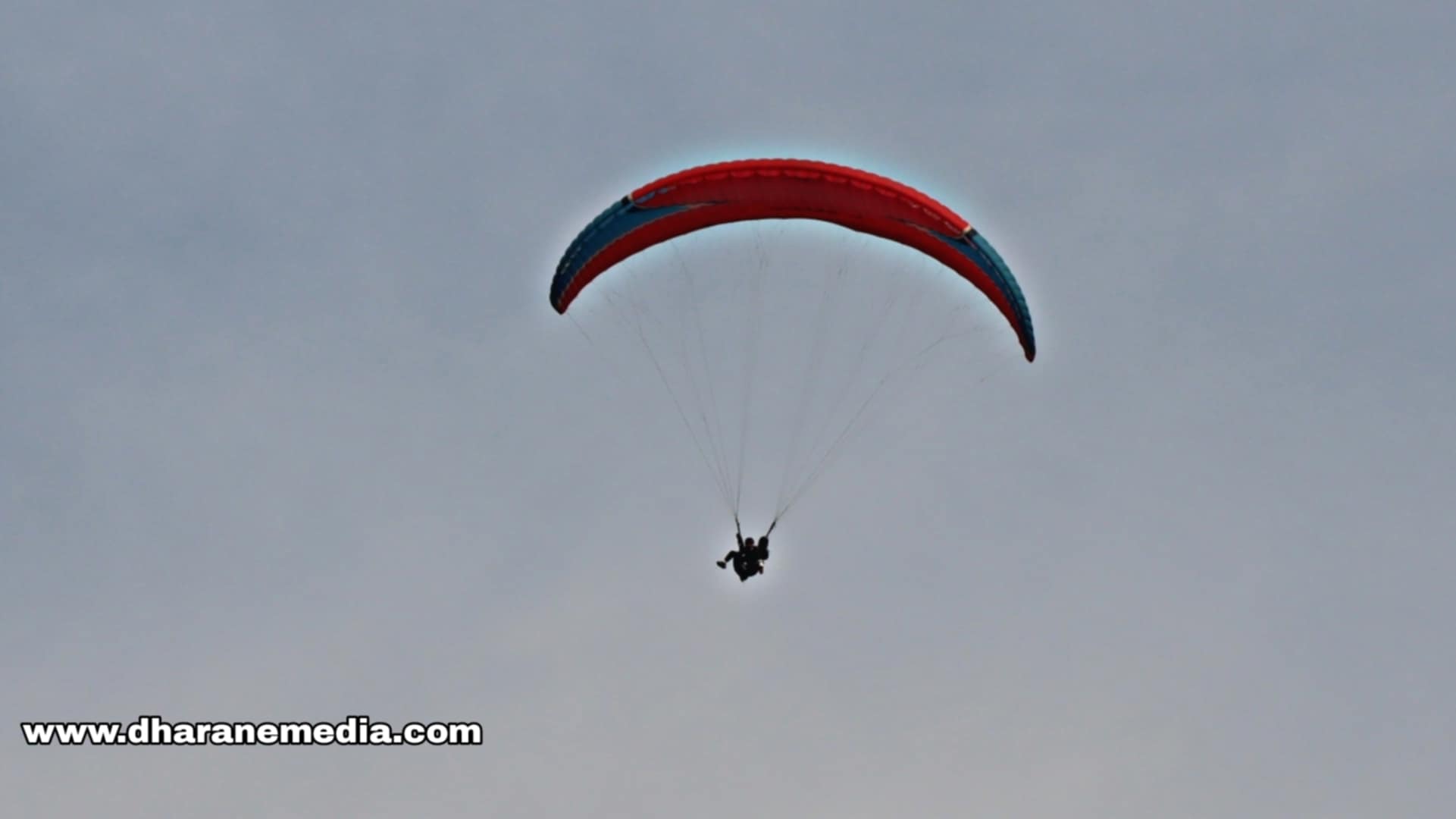 Paragliding