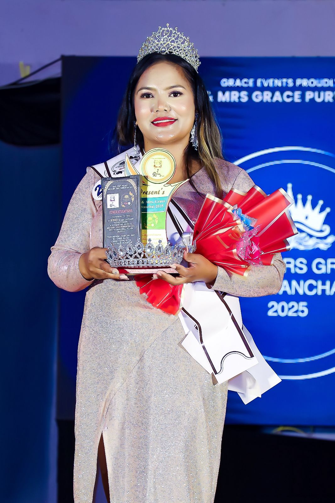 Miss and Misses Grace Purwanchal 2025 (10)