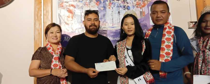 “मिस एण्ड मिसेस ग्रेस पूर्वाञ्चल २०२५” का विजेतालाई पुरस्कार हस्तान्तरण “मिस एण्ड मिसेस ग्रेस पूर्वाञ्चल २०२५” का विजेतालाई पुरस्कार हस्तान्तरण