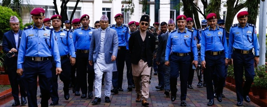 गृहमन्त्री सुधन गुरूङद्वारा नेपाल प्रहरी प्रधान कार्यालयको निरीक्षण