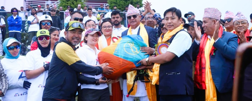 धरानमा अन्तर्राष्ट्रिय प्याराग्लाइडिङ प्रिमियर लिग प्रतियोगिता उद्घाटन